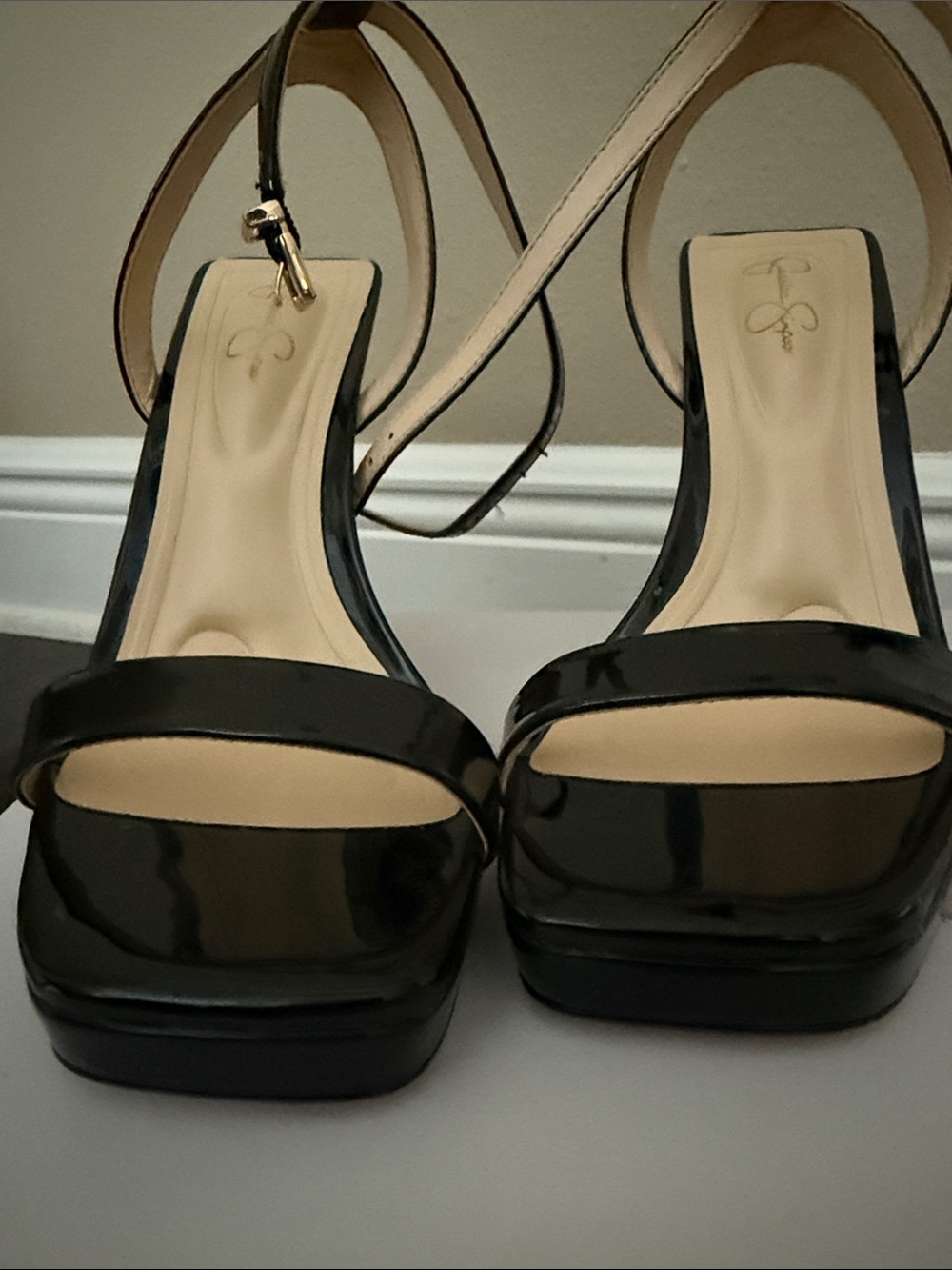 Jessica Simpson Black Patent Platform Slingback Sandals - Picture 12 of 13